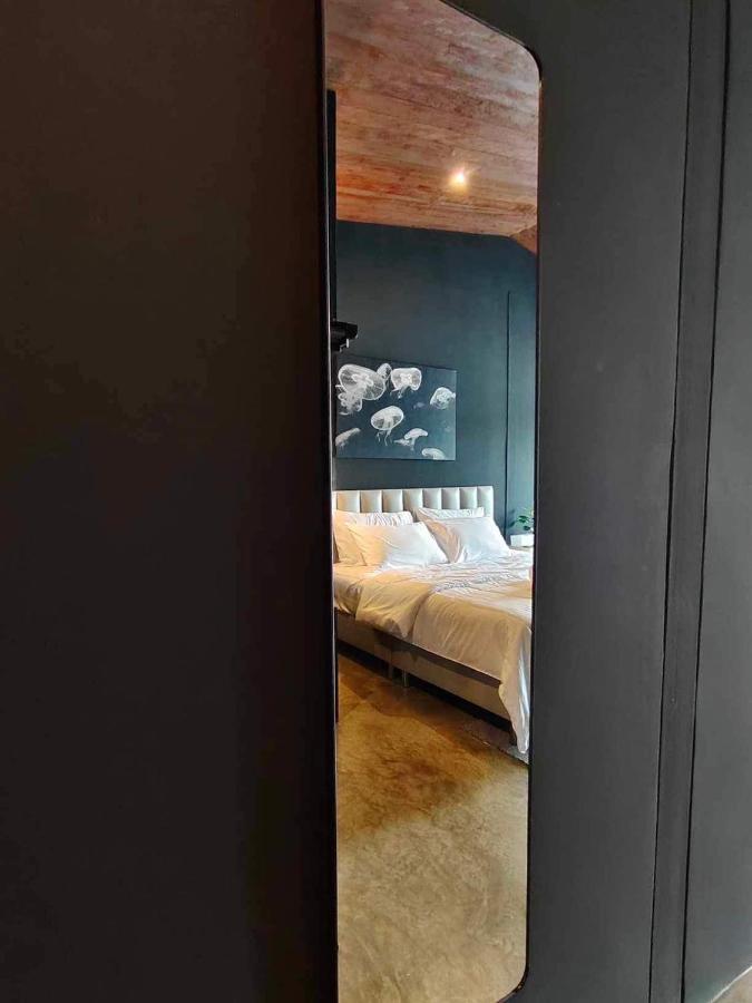 Mr Black & Ms White -Self Check In Accommodation バンコク都 エクステリア 写真